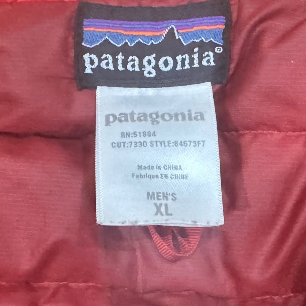 patagonia men’s down sweater XL